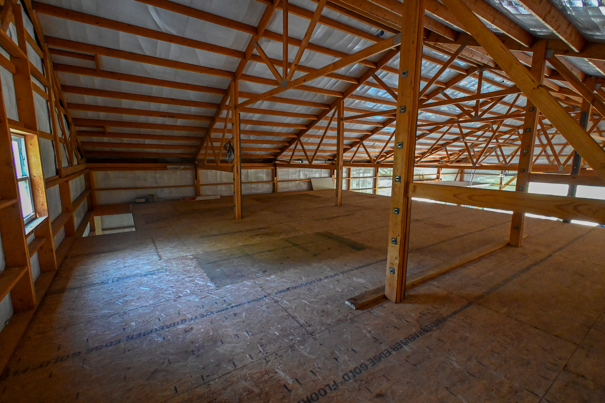 Home on 109+\- acres in Collins MO