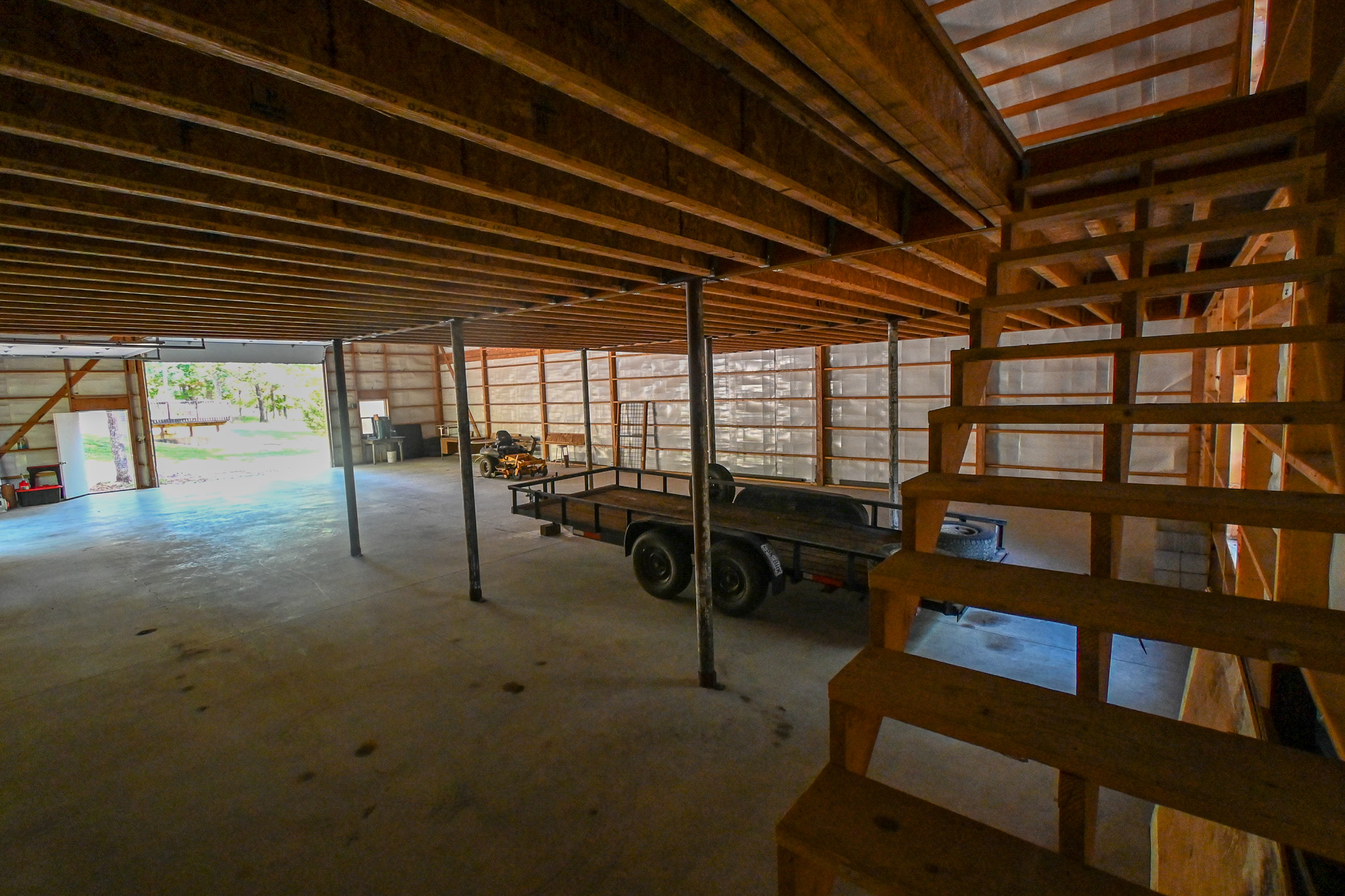 Home on 109+\- acres in Collins MO
