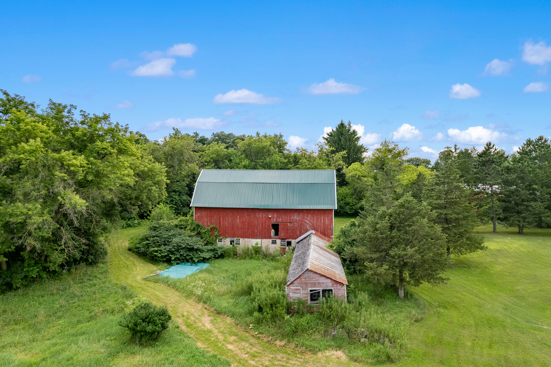 Marquette County Farm and 10+/- Acres Live & Online Auction