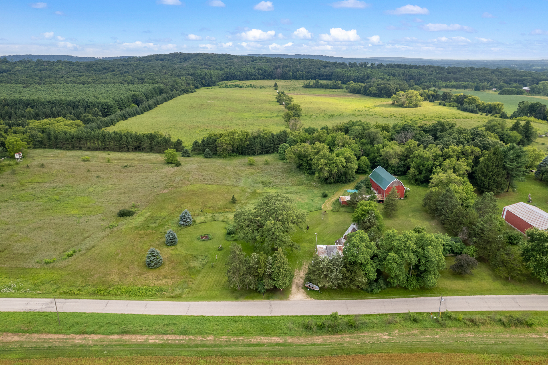 Marquette County Farm and 10+/- Acres Live & Online Auction