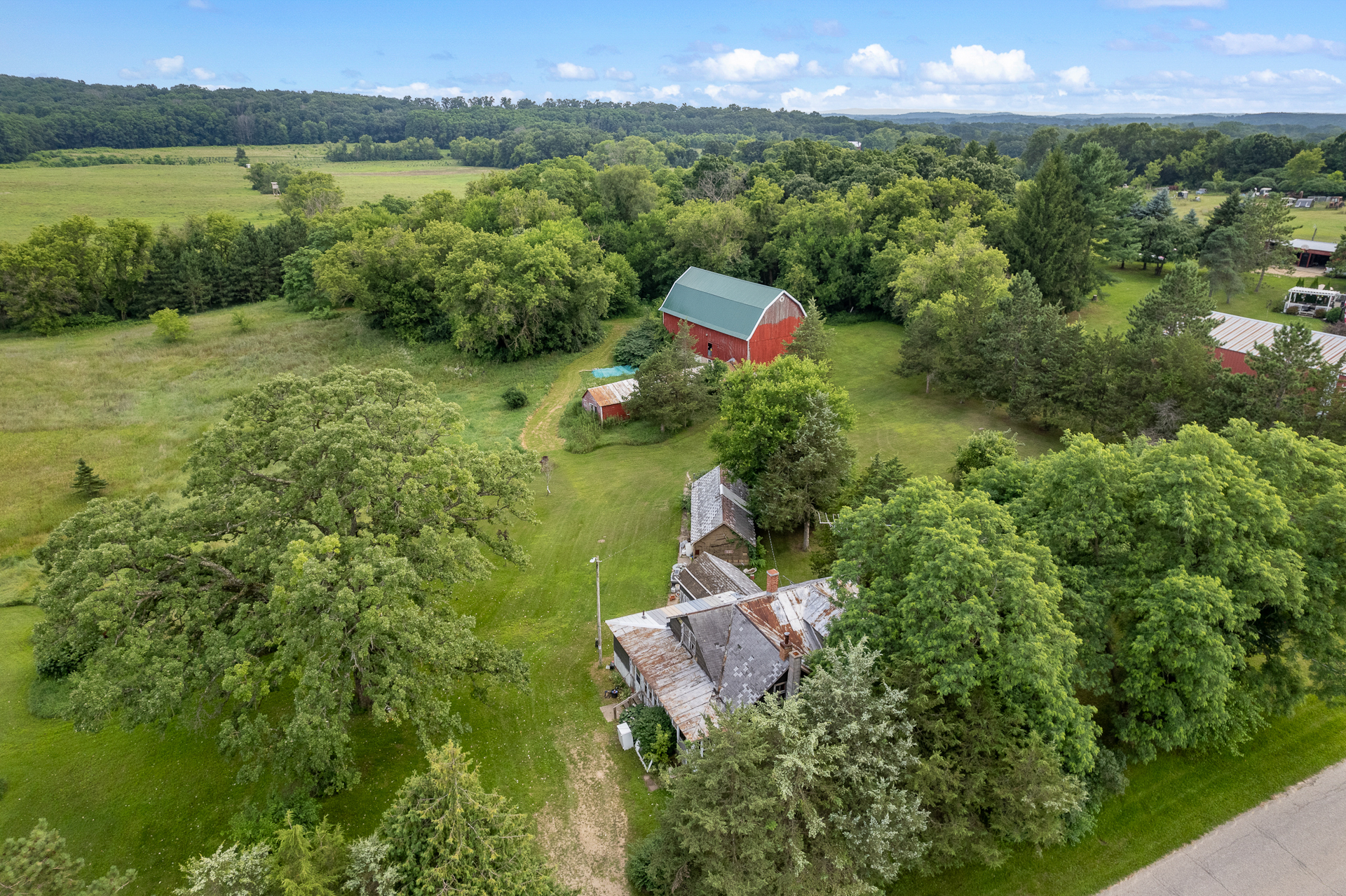 Marquette County Farm and 10+/- Acres Live & Online Auction