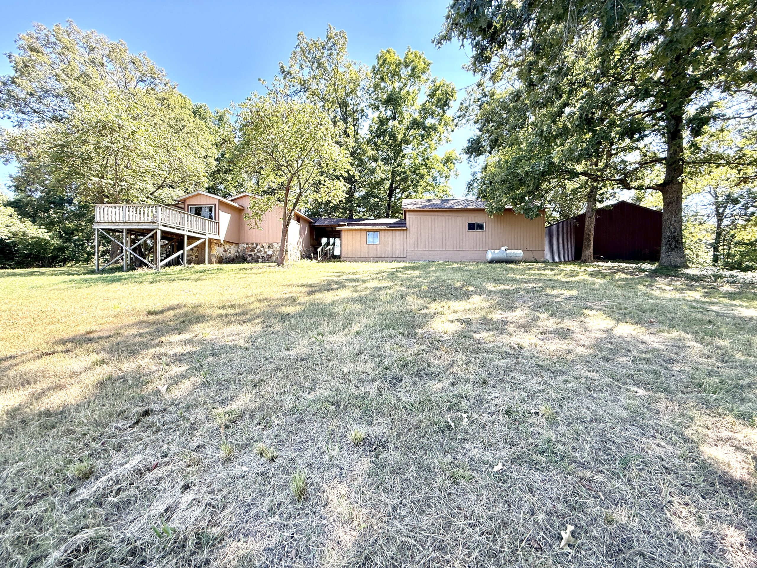 COUNTRY HOME AND HUNTING ACREAGE FOR SALE IN ARKANSAS OZARK MOUNTAINS