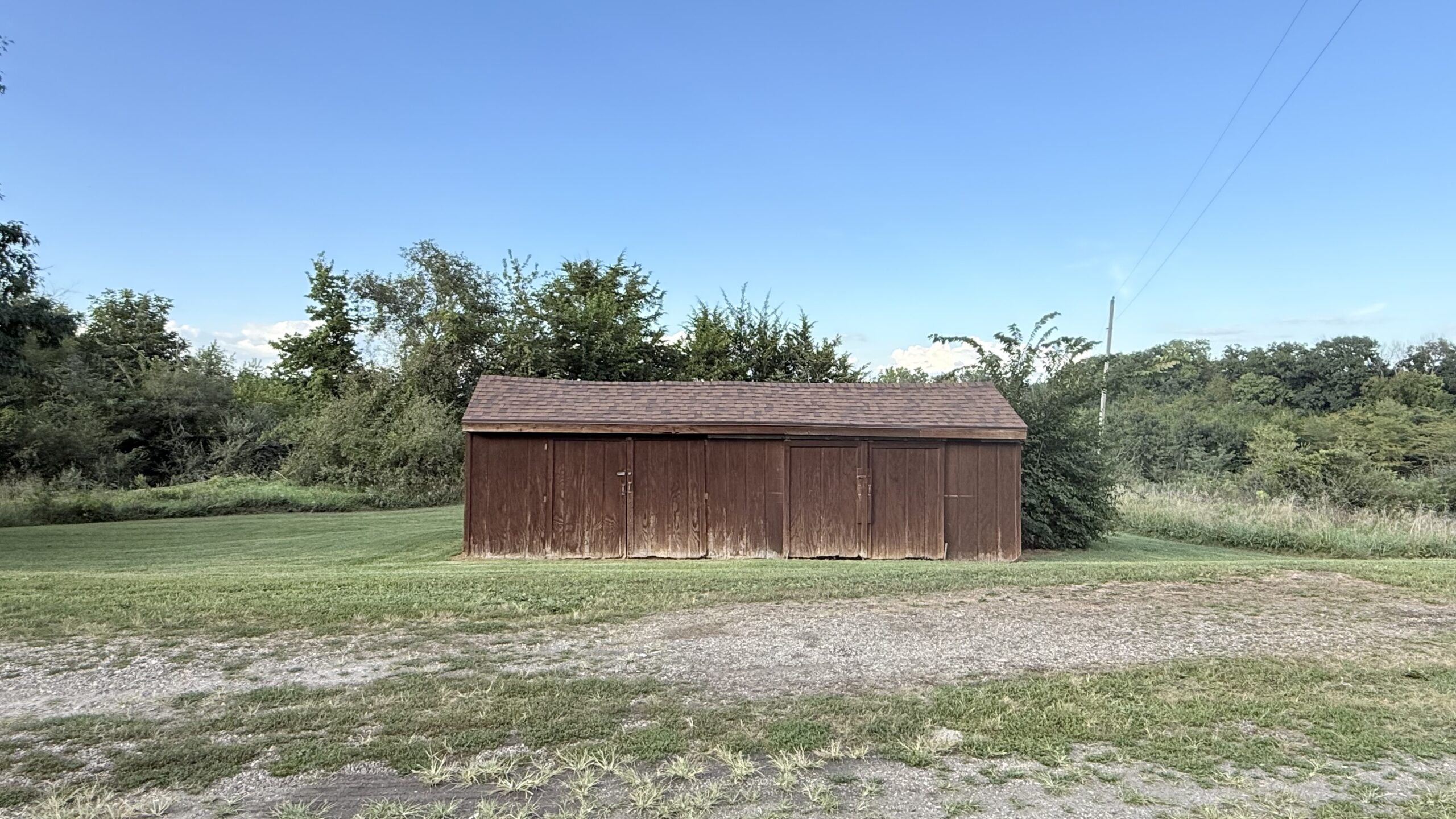Spacious Home and Hunting on 24.5 Acres Just Outside of Bethany, MO