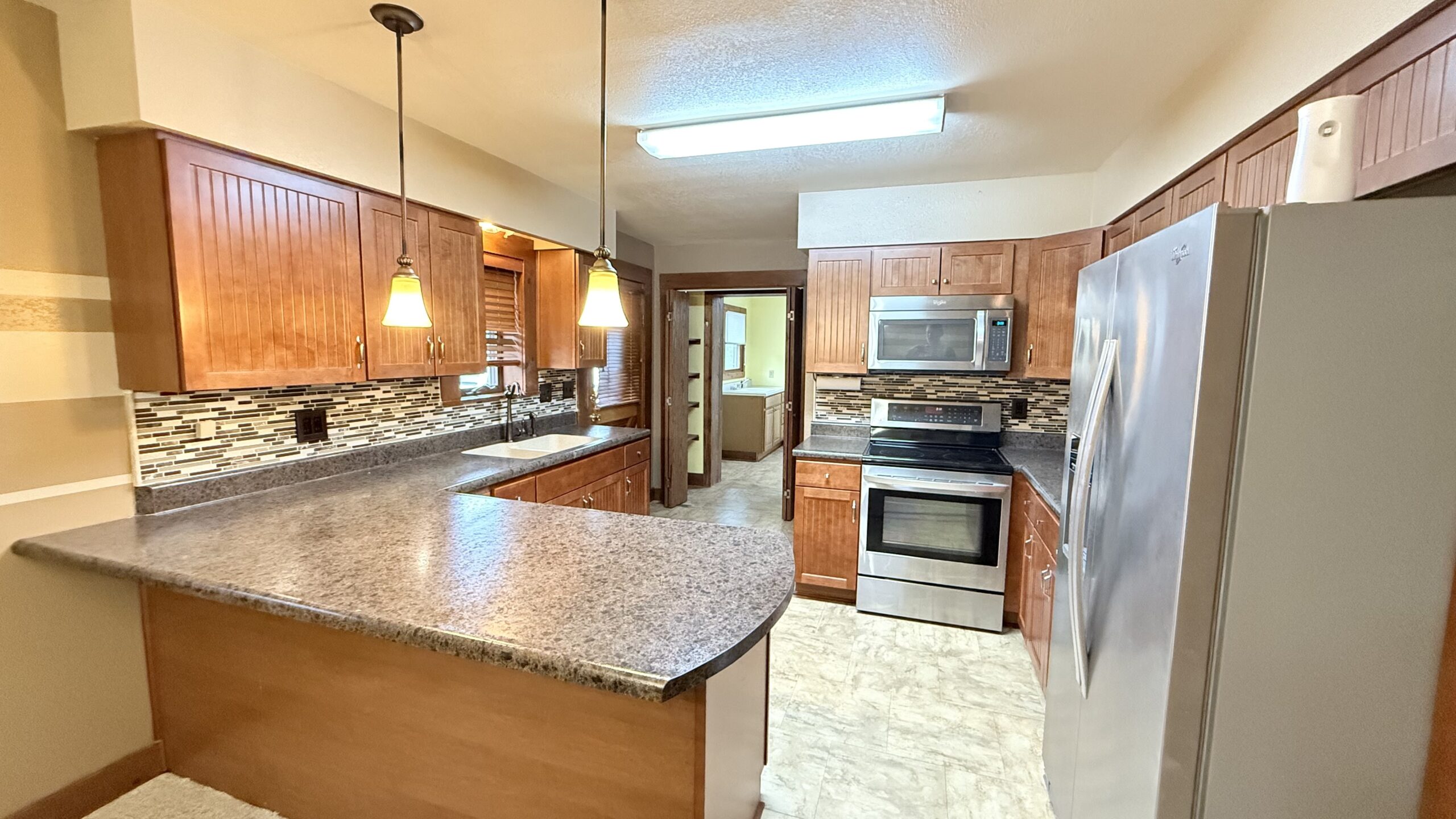 Spacious Home and Hunting on 24.5 Acres Just Outside of Bethany, MO