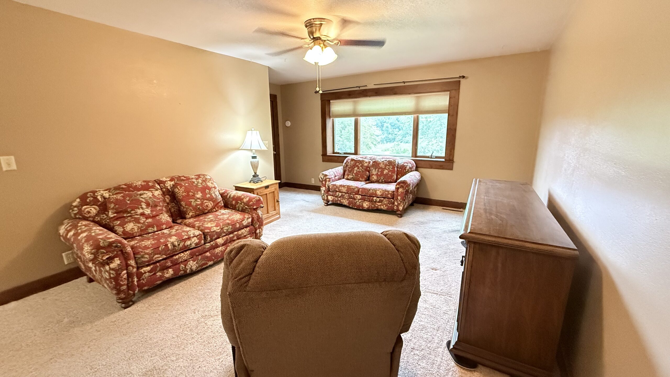Spacious Home and Hunting on 24.5 Acres Just Outside of Bethany, MO