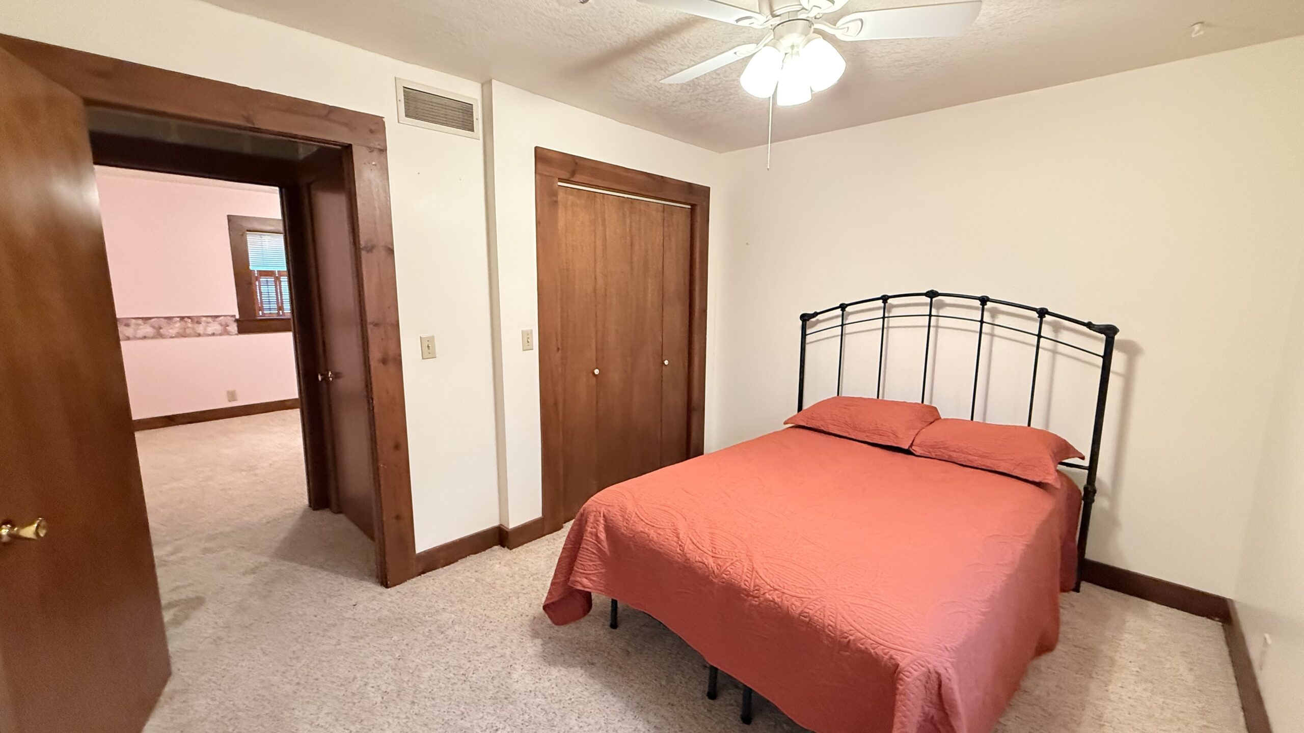 Spacious Home and Hunting on 24.5 Acres Just Outside of Bethany, MO