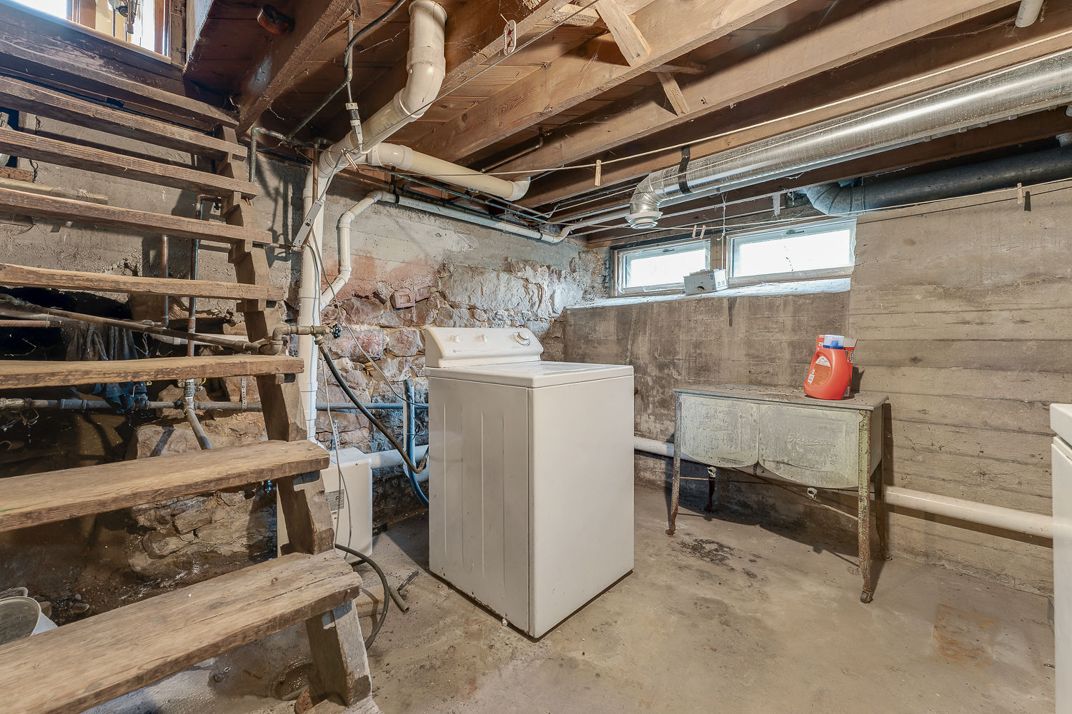 Country Home w/Deer Hunting Richland County