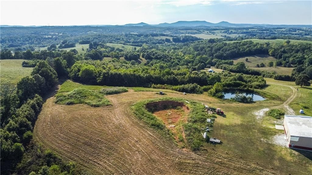 Ozark Mountain Home Hunting Retreat with Spring Fed Ponds For Sale in Searcy Co, Arkansas