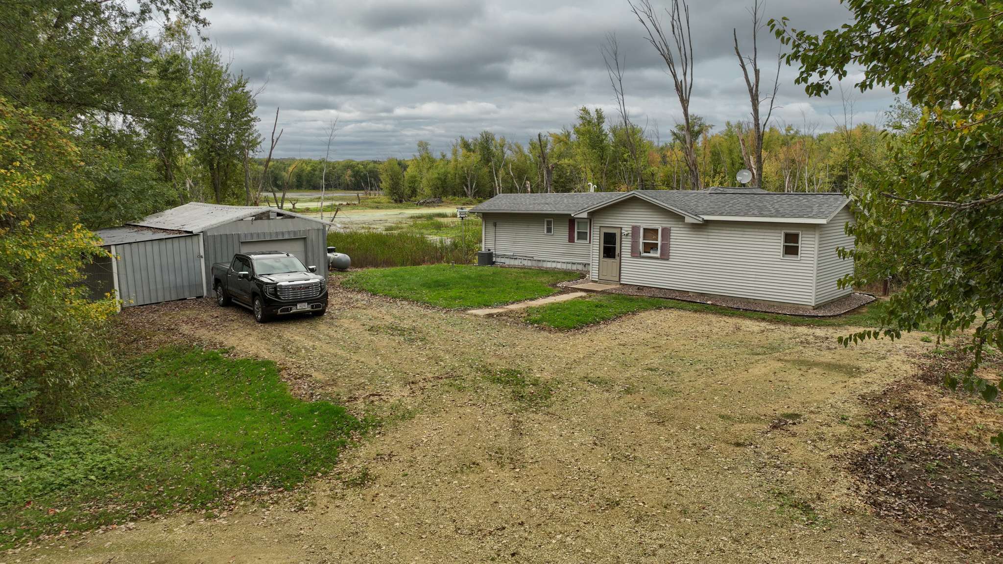 Waterfowl & Fishing Camp for Sale on the Mississippi River