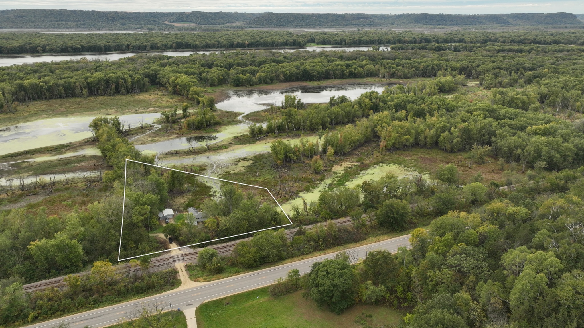 Waterfowl & Fishing Camp for Sale on the Mississippi River