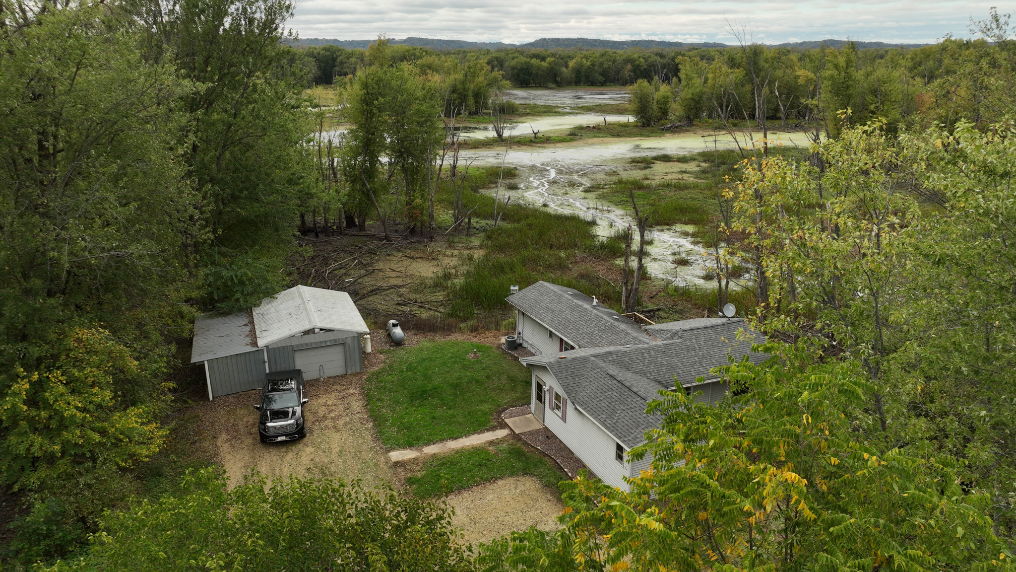 Waterfowl & Fishing Camp for Sale on the Mississippi River