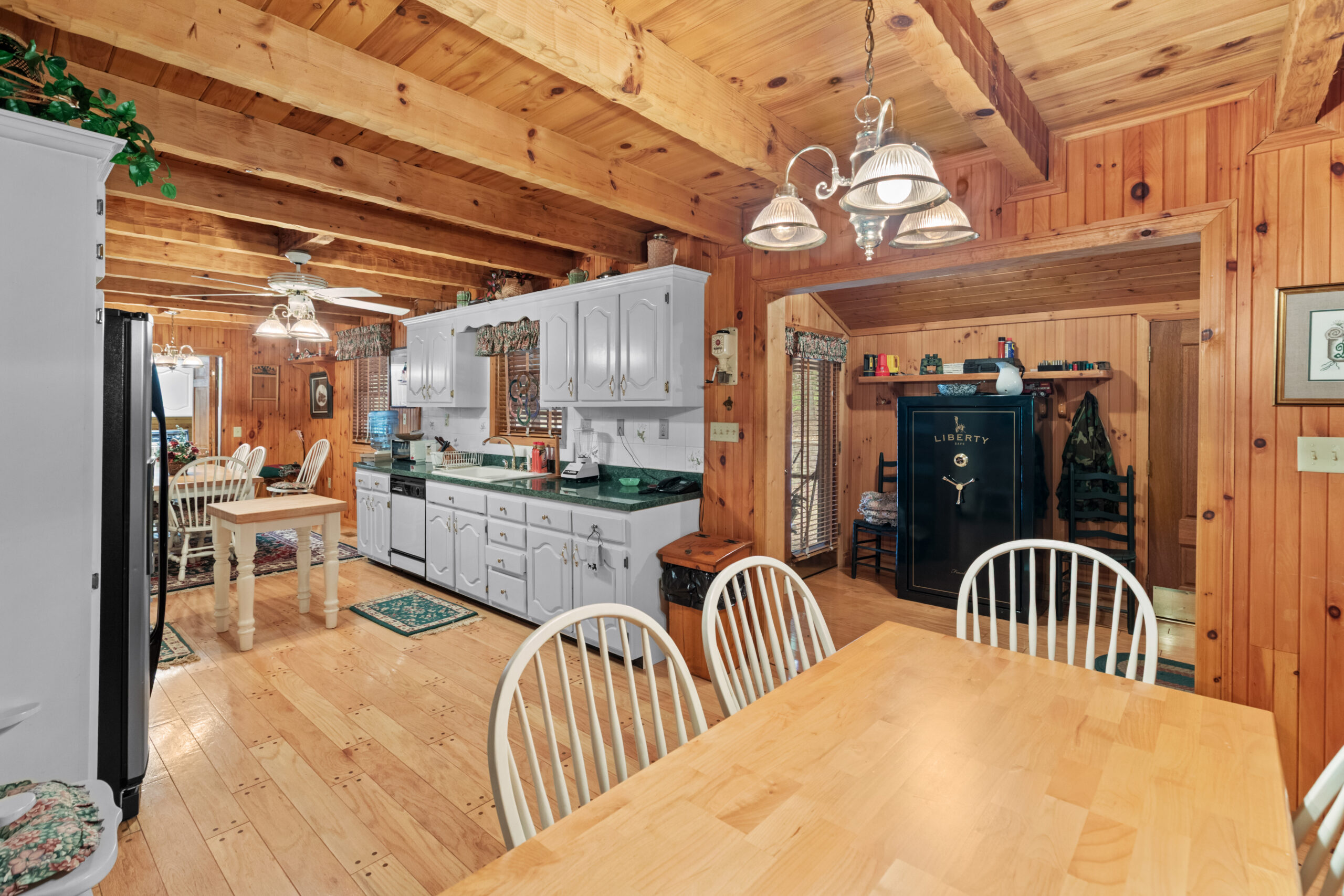 East Tennessee Hunting Lodge Hawkins Counrty