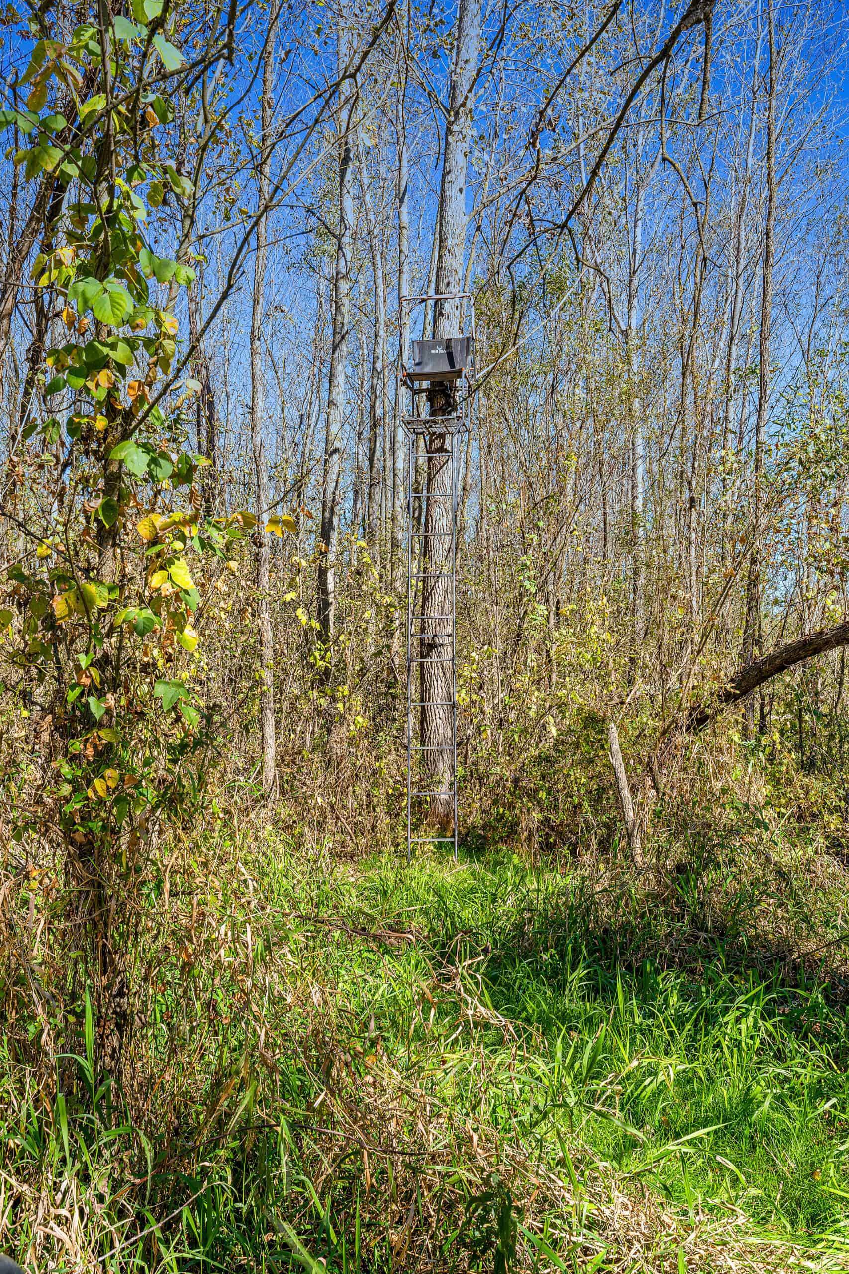 Trempealeau County Riverfront Hunting Land for Sale