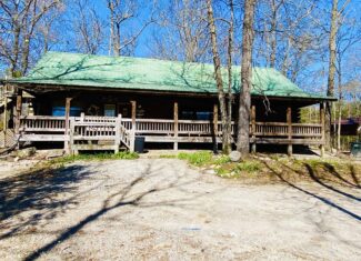 Large Acreage Property With Multiple Cabins For Sale In Ozarks