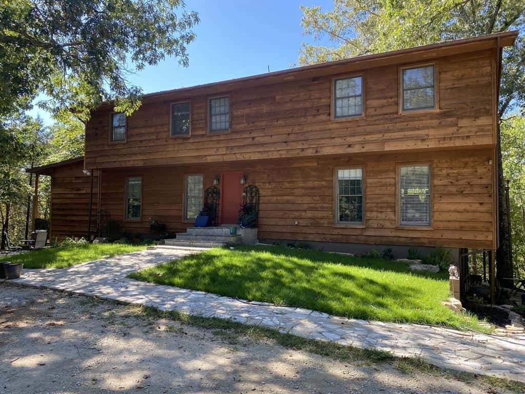 Large Acreage Property With Multiple Cabins For Sale In Ozarks