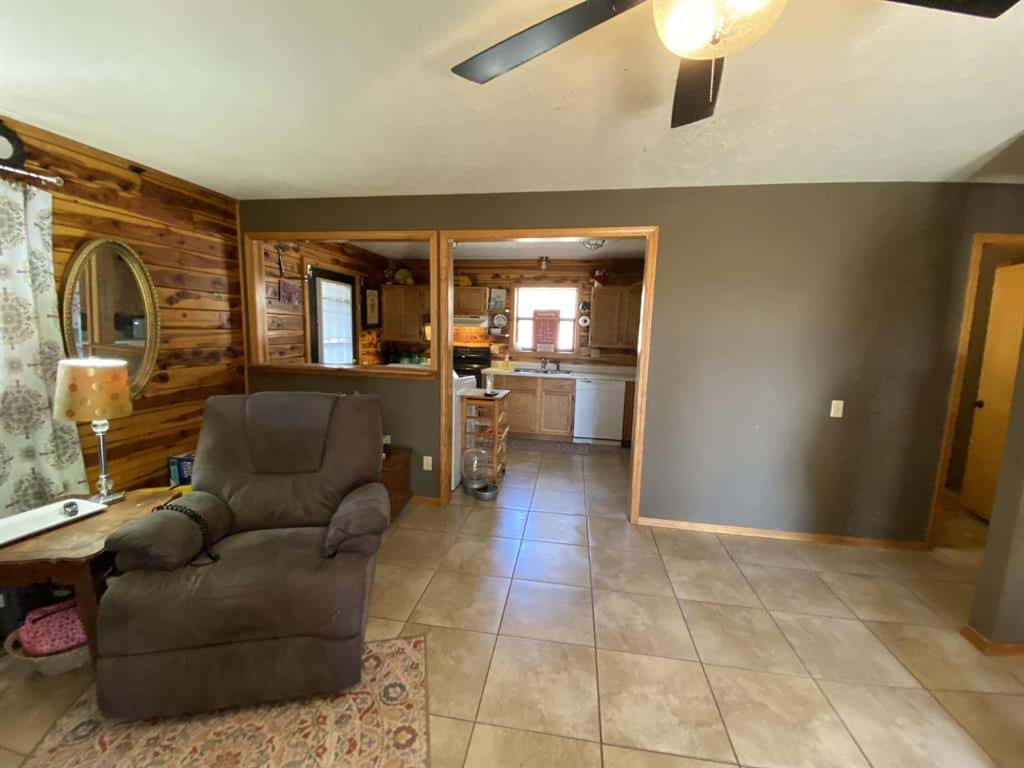 Large Acreage Property With Multiple Cabins For Sale In Ozarks
