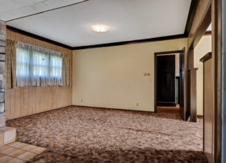 Trempealeau County Country Home & Hunting Property for Sale
