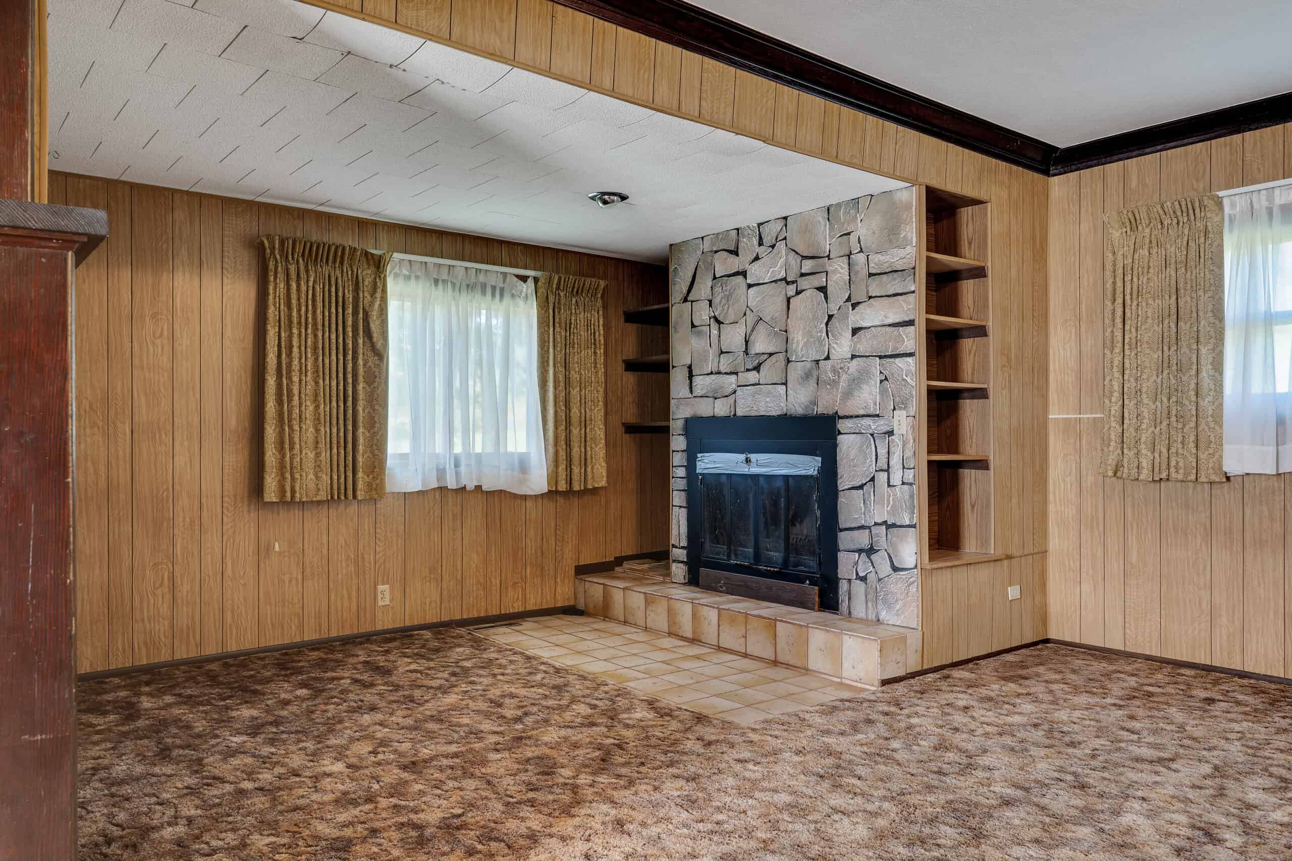 Trempealeau County Country Home & Hunting Property for Sale