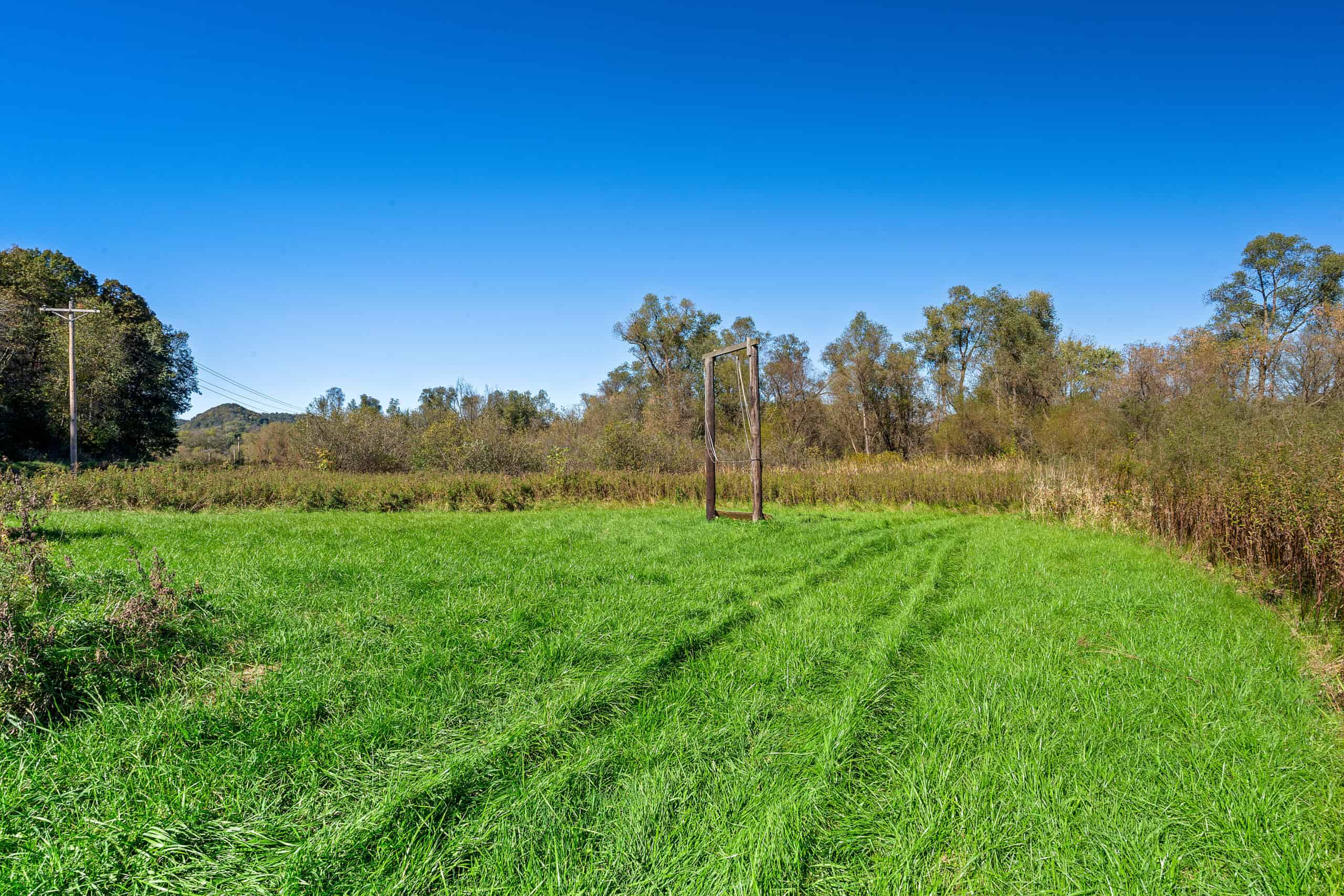 Trempealeau County Riverfront Hunting Land for Sale