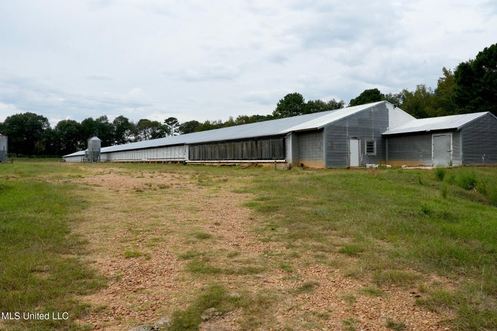 43 Acres of Beautiful Pasture with a Dream Farmhouse