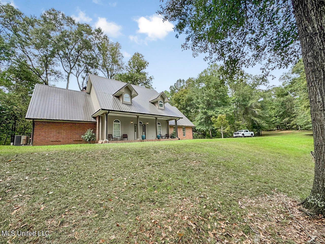 52 Ogden Road Home in Kingston Community of Natchez, MS