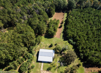 203 Acres in Smithdale MS – Turnkey Hunting Retreat