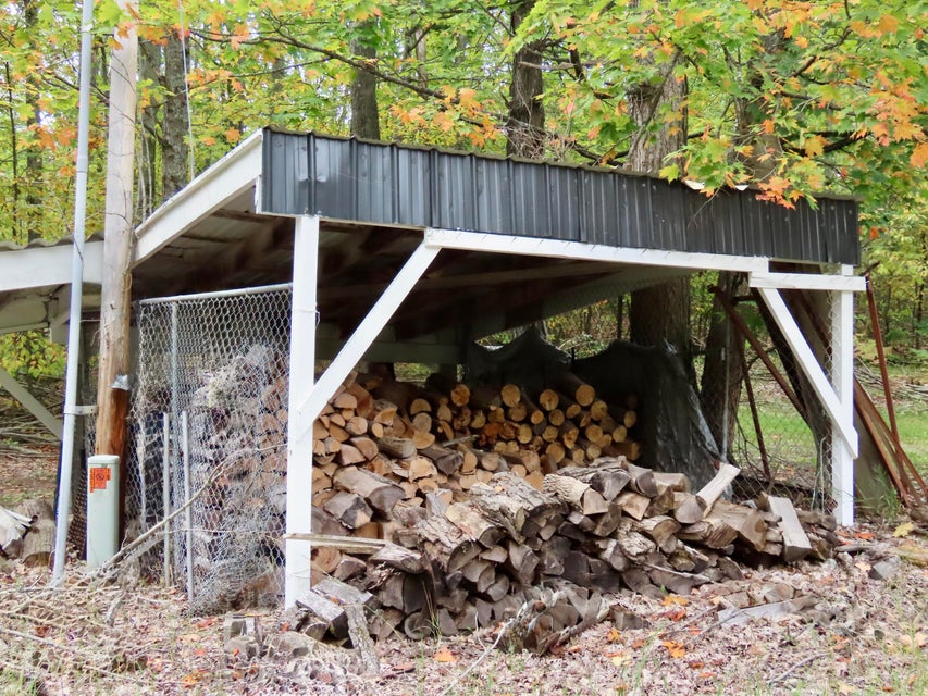 Elk Country Retreat in Atlanta, MI