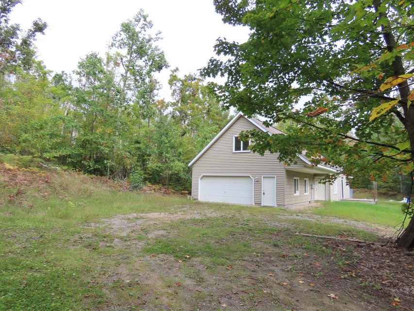 Elk Country Retreat in Atlanta, MI