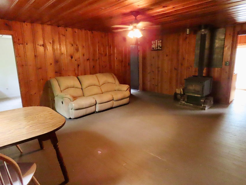 Elk Country Retreat in Atlanta, MI