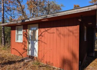 Charming Cabin w/ Garage on 3 Private Lots – Canada Creek Ranch Atlanta MI