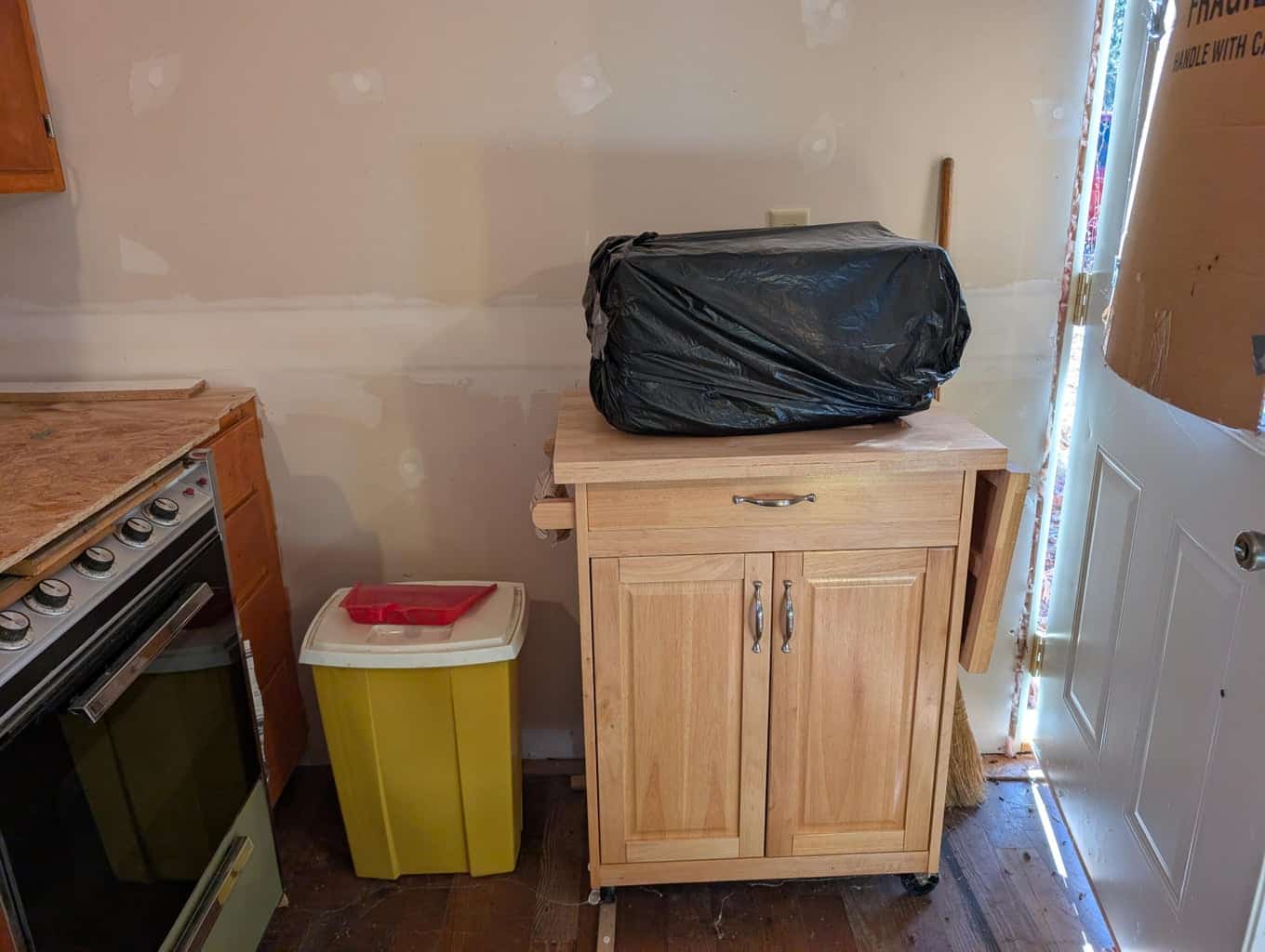 Charming Cabin w/ Garage on 3 Private Lots – Canada Creek Ranch Atlanta MI