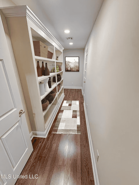 Remodeled Home on Acreage in Natchez, MIssissippi