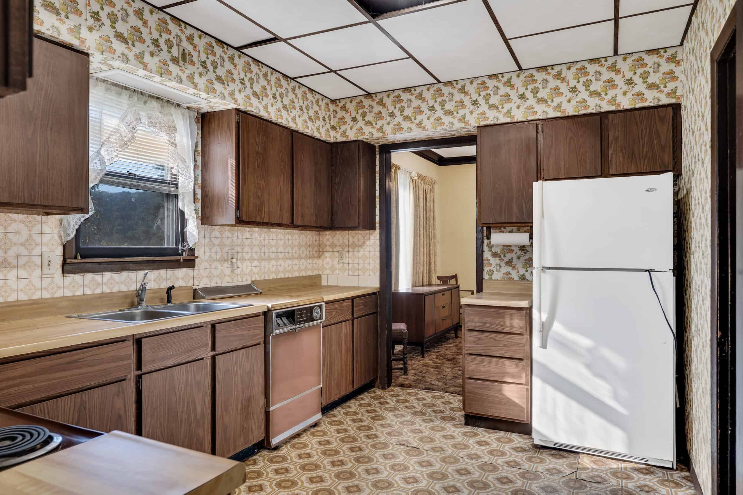 Trempealeau County Country Home & Hunting Property for Sale