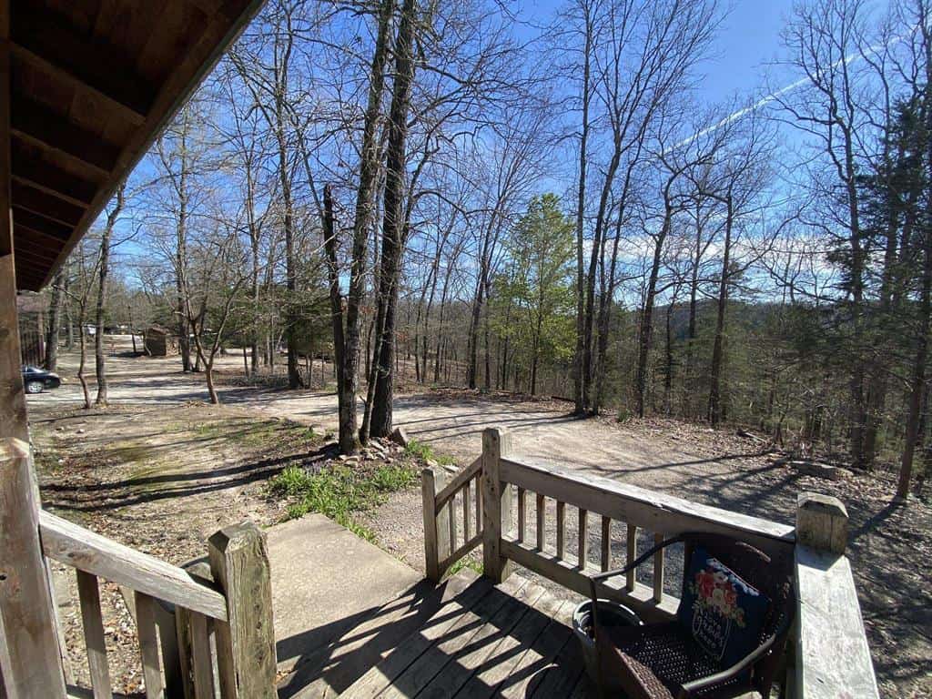 Large Acreage Property With Multiple Cabins For Sale In Ozarks