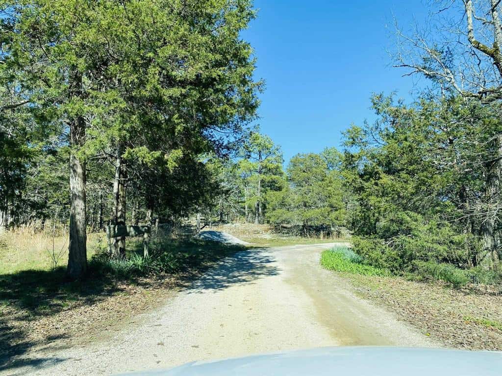 Large Acreage Property With Multiple Cabins For Sale In Ozarks