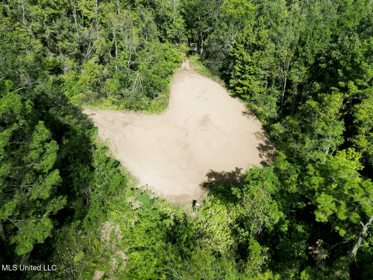 Turkey Roost Lodge in Wilkinson County, Mississippi