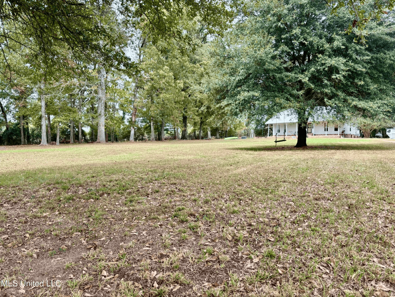 Farmhouse on Acreage with Hunting Land in Magnolia MS