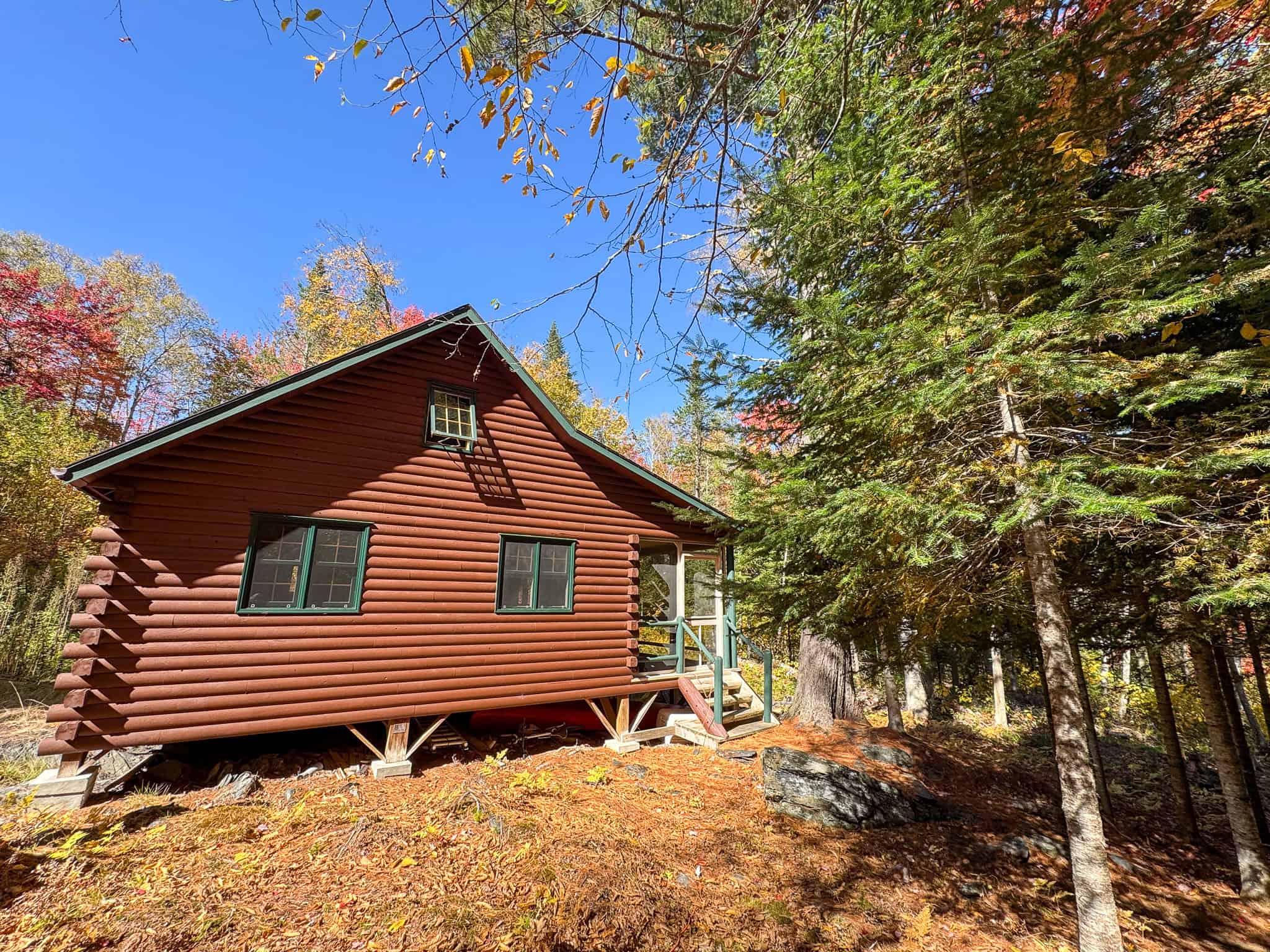 One of a Kind Off-grid Log Cabin Retreat