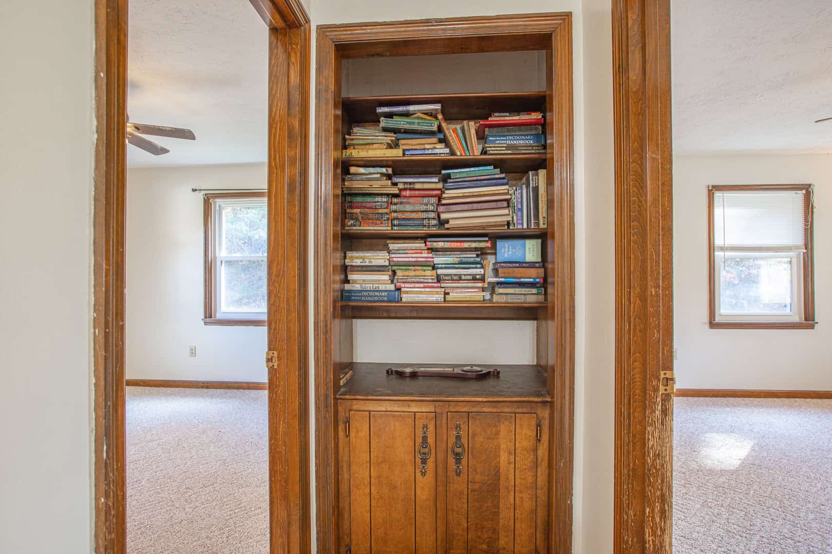 Liberty KY Country Home with Prime White-Tail Deer and Turkey Hunting Land