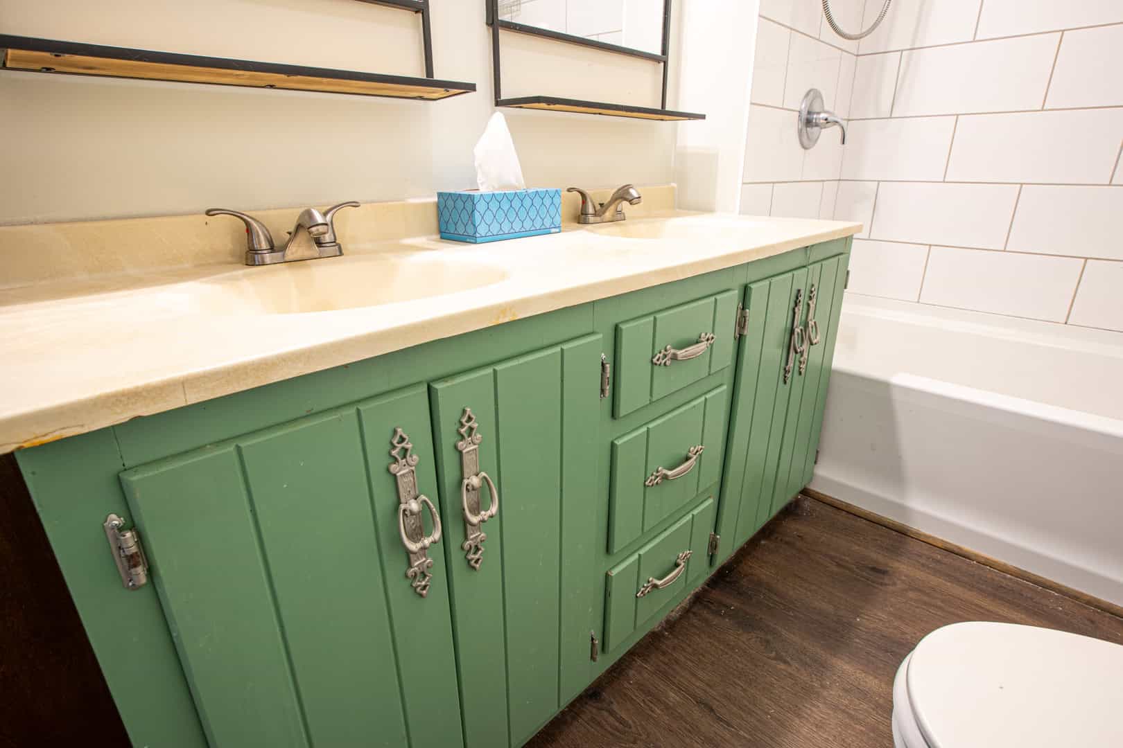 Liberty KY Country Home with Prime White-Tail Deer and Turkey Hunting Land