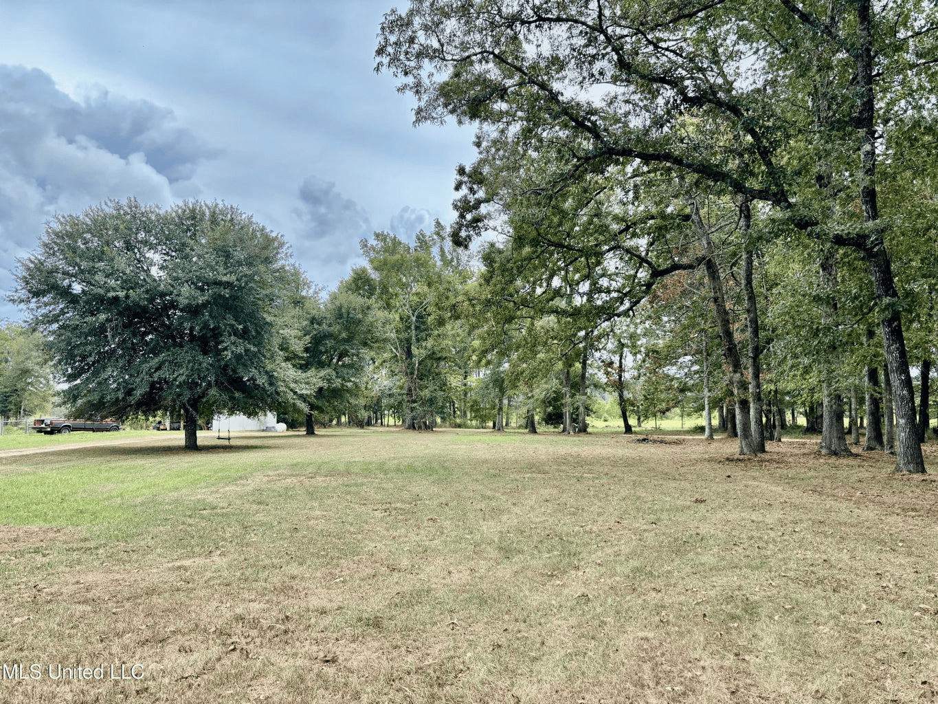 Farmhouse on Acreage with Hunting Land in Magnolia MS