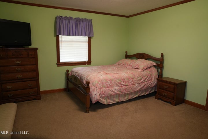 43 Acres of Beautiful Pasture with a Dream Farmhouse