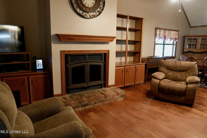43 Acres of Beautiful Pasture with a Dream Farmhouse