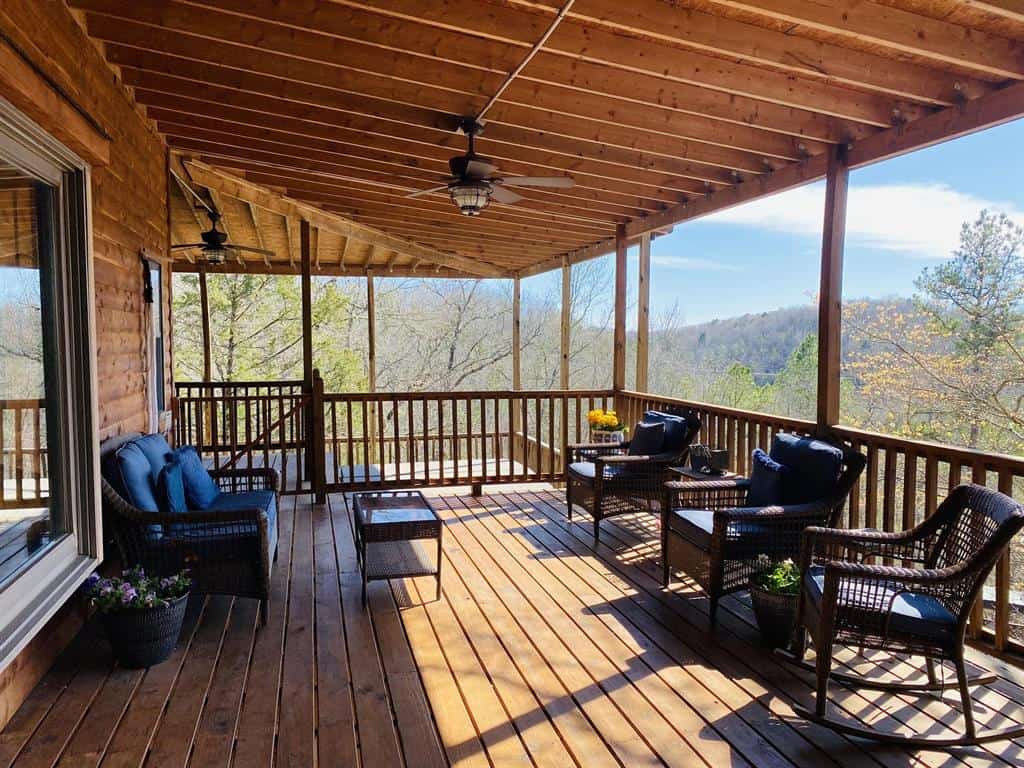 Large Acreage Property With Multiple Cabins For Sale In Ozarks