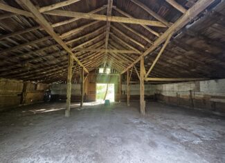 Marquette County 3-Bedroom Ranch on 45+/- Acres