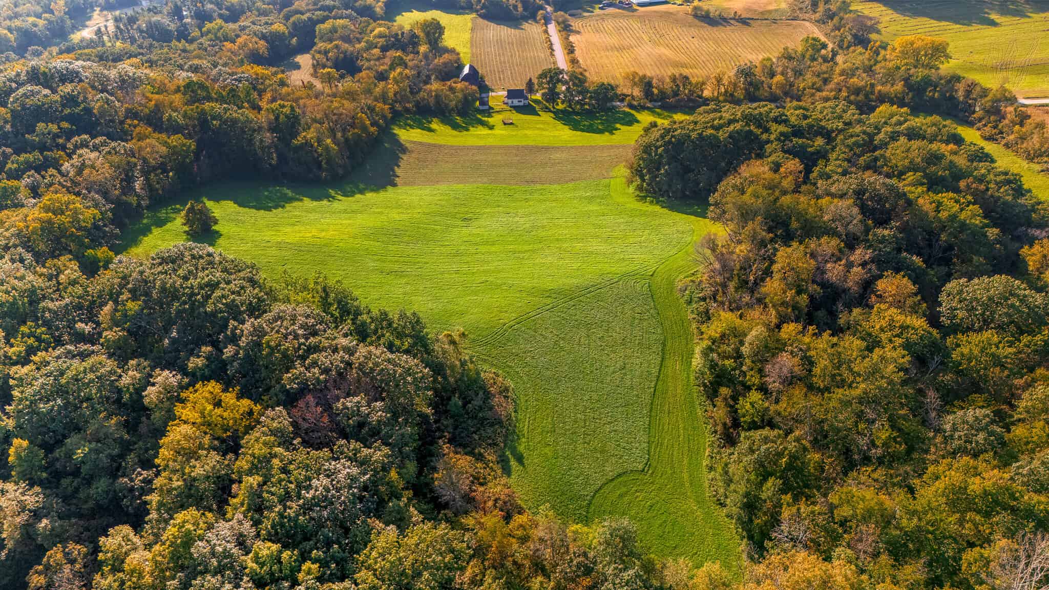 Trempealeau County Country Home & Hunting Property for Sale