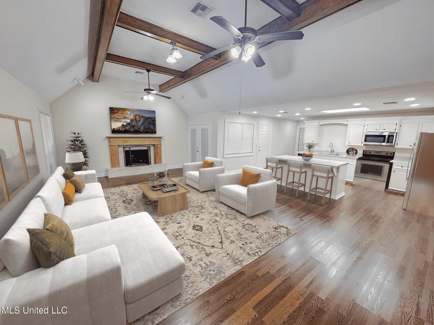 Remodeled Home on Acreage in Natchez, MIssissippi