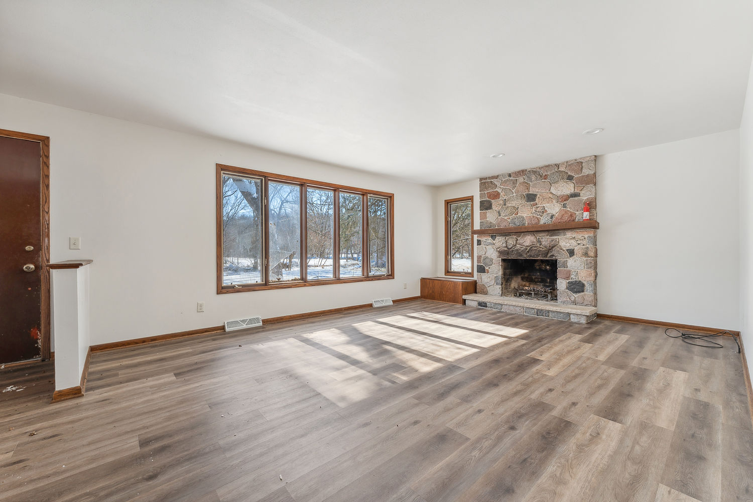 Marquette County 3-Bedroom Ranch on 45+/- Acres