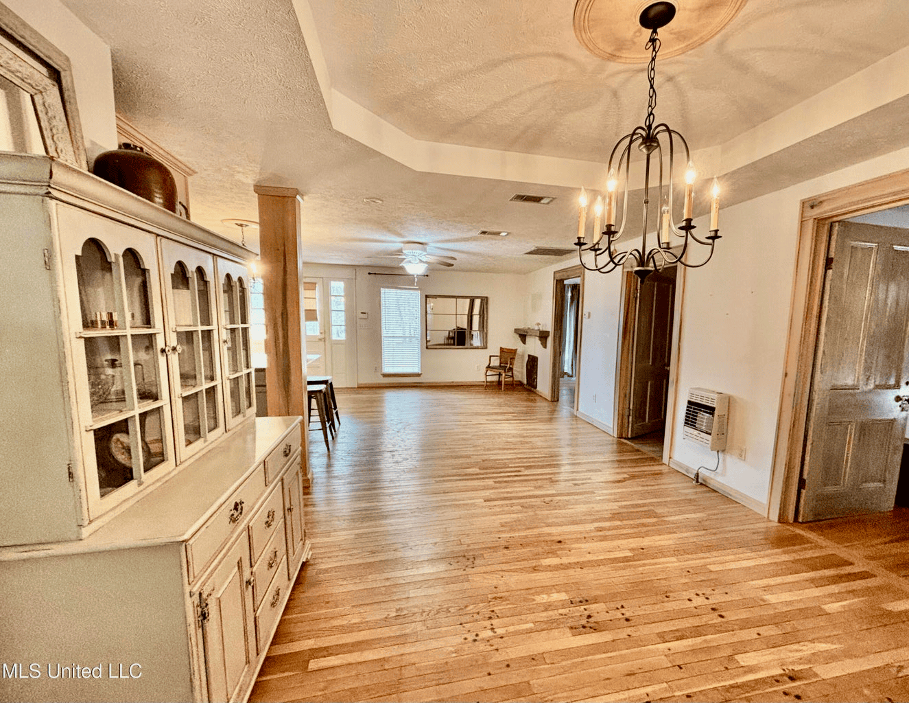 Farmhouse on Acreage with Hunting Land in Magnolia MS