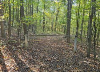 Your Ultimate 125-Acre Hunting and River Recreation Paradise